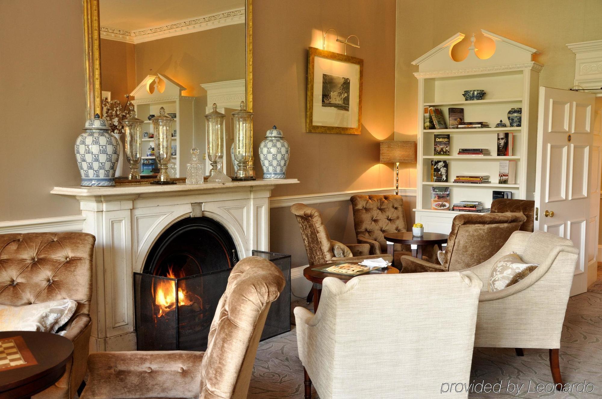 Lords Of The Manor Hotel Upper Slaughter Room photo