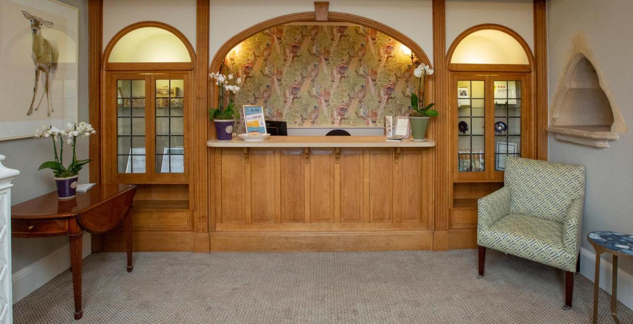 Lords Of The Manor Hotel Upper Slaughter Exterior photo